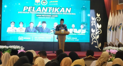 Sinergi Pemerintah dan Pedagang, Wagub Jambi dan Wamentan Dorong Kebangkitan Pasar Tradisional